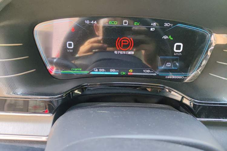 Used BYD Tang New Energy 2021 DM 2.0T Four-Wheel Drive High-Performance Flagship Model Instrument Cluster