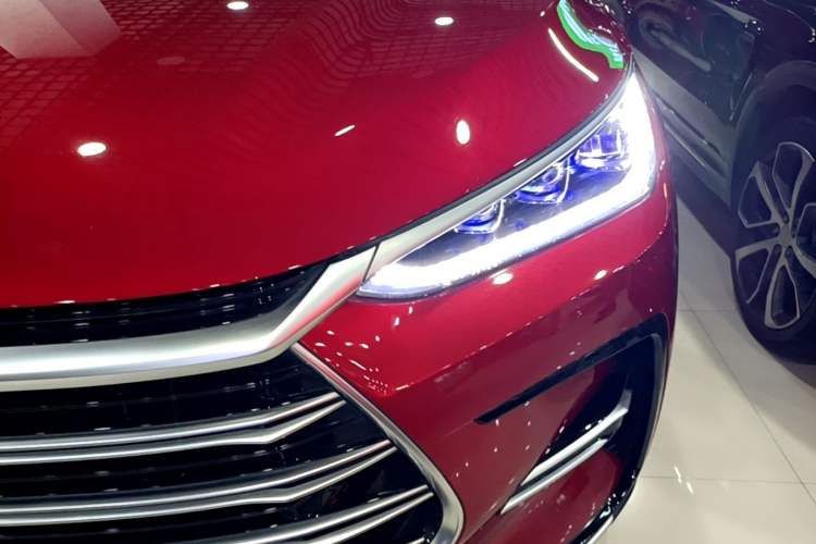 Used BYD Tang New Energy 2021 DM-i 112KM Prestige Model Left Front Headlight