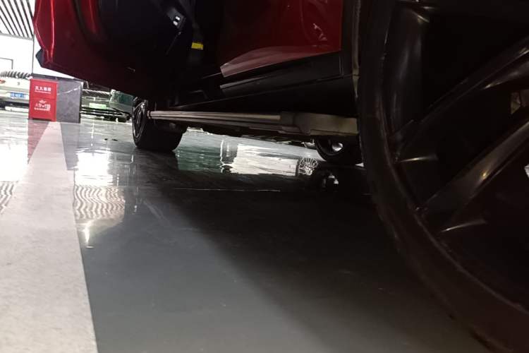 Used BYD Tang New Energy 2021 DM 2.0T Four-Wheel Drive Performance Edition Prestige Model Left Side Sill