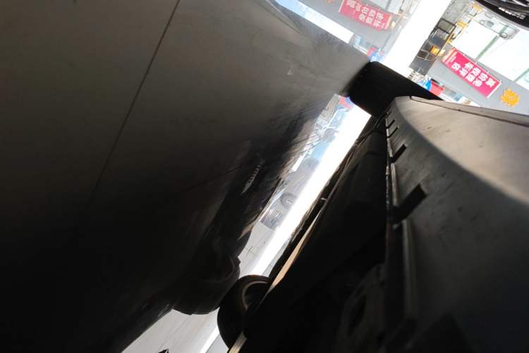 Used BYD Tang New Energy 2021 DM 2.0T Four-Wheel Drive Performance Edition Prestige Model Left Side Sill