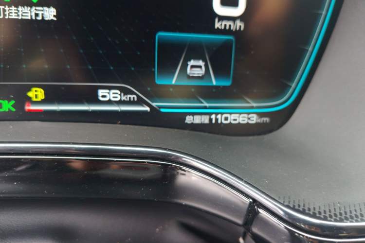 Used BYD Tang New Energy 2021 DM 2.0T Four-Wheel Drive High-Performance Luxury Model Odometer Close Up