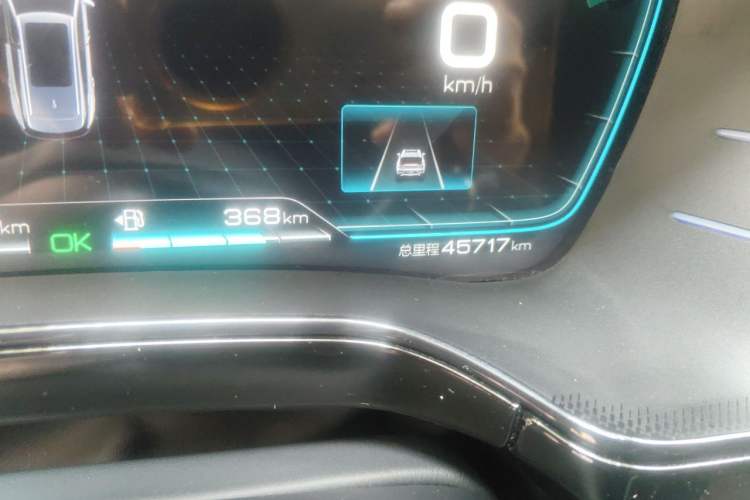 Used BYD Tang New Energy 2021 DM 2.0T Four-Wheel Drive High-Performance Flagship Model Odometer Close Up