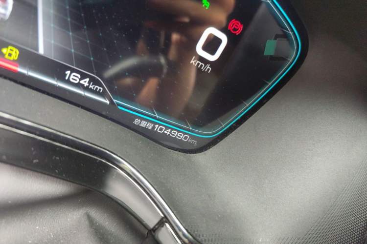 Used BYD Tang New Energy 2021 DM-i 112KM Prestige Model Odometer Close Up