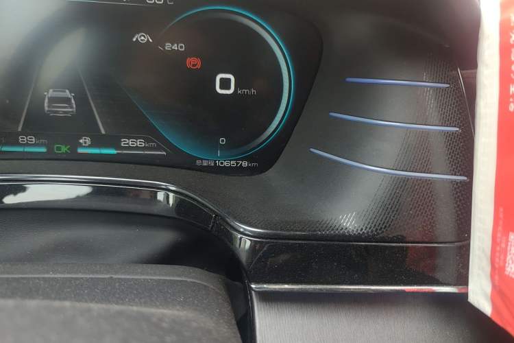 Used BYD Tang New Energy 2021 DM 2.0T Four-Wheel Drive High-Performance Flagship Model Odometer Close Up
