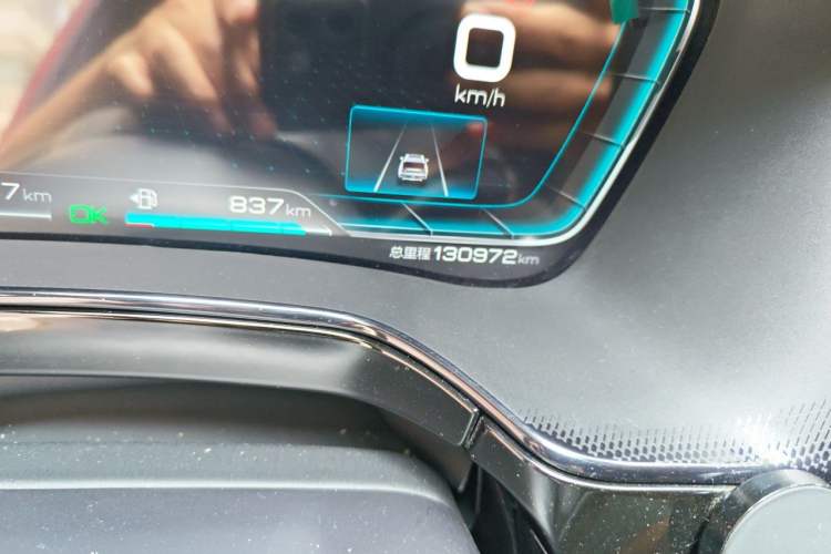 Used BYD Tang New Energy 2021 DM-i 112KM Prestige Model Odometer Close Up