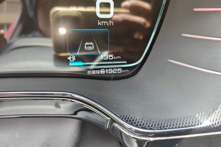 Used BYD Tang New Energy 2021 DM 2.0T Four-Wheel Drive High-Performance Flagship Model Odometer Close Up