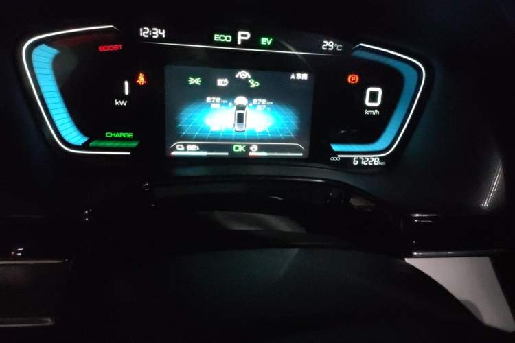 Used BYD Tang New Energy 2021 DM 2.0T Four-Wheel Drive Performance Edition Prestige Model Odometer Close Up