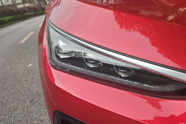 Used BYD Tang New Energy 2021 DM-i 112KM Prestige Model Right Front Headlight