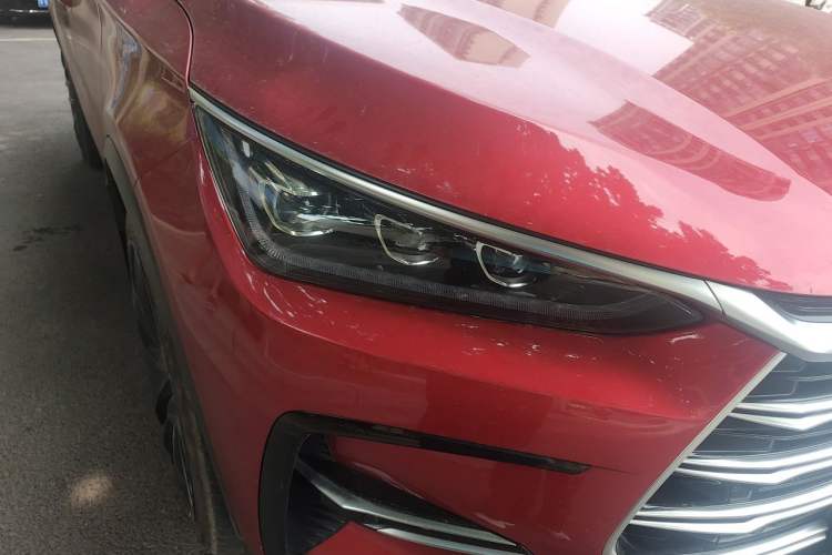 Used BYD Tang New Energy 2021 DM 2.0T Four-Wheel Drive High-Performance Flagship Model Right Front Headlight