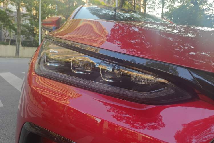 Used BYD Tang New Energy 2021 DM-i 112KM Prestige Model Right Front Headlight