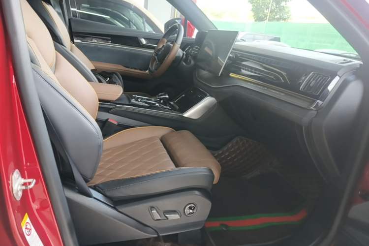 Used BYD Tang New Energy 2021 DM 2.0T Four-Wheel Drive High-Performance Flagship Model Right Front Seat