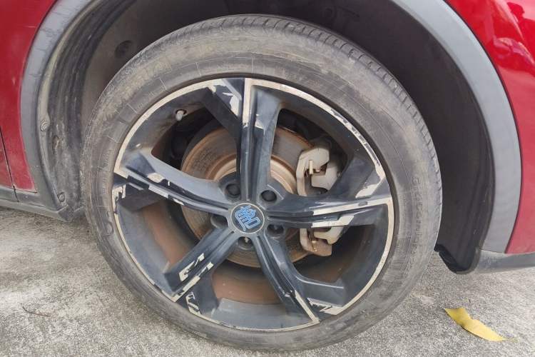 Used BYD Tang New Energy 2021 DM 2.0T Four-Wheel Drive Performance Edition Prestige Model Right Front Wheel Hub