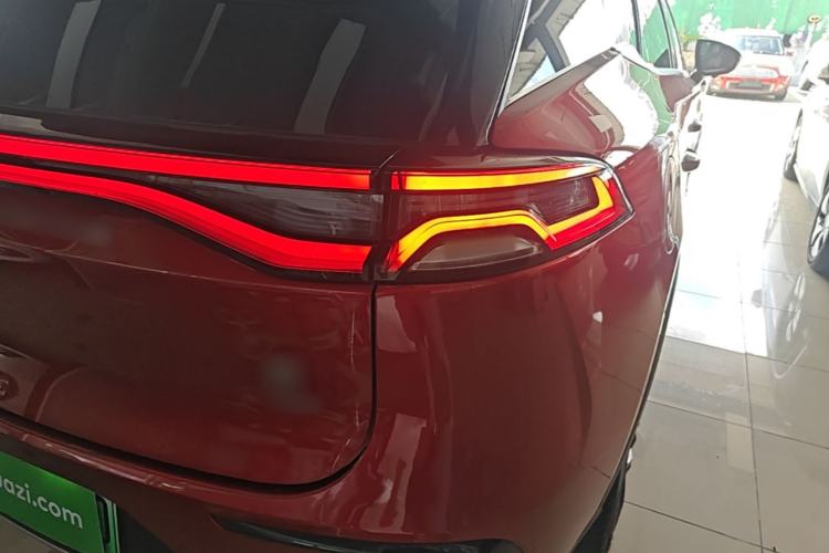 Used BYD Tang New Energy 2021 DM 2.0T Four-Wheel Drive High-Performance Flagship Model Right Rear Taillight