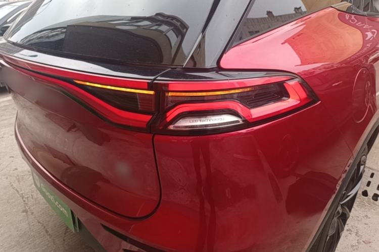 Used BYD Tang New Energy 2021 DM 2.0T Four-Wheel Drive High-Performance Flagship Model Right Rear Taillight