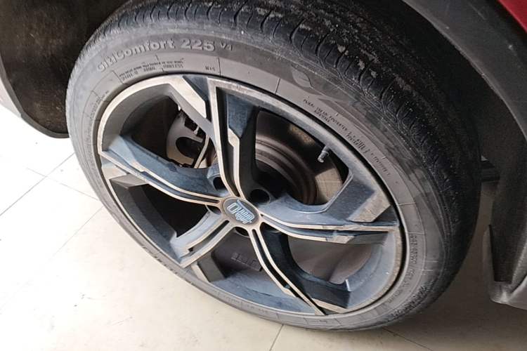 Used BYD Tang New Energy 2021 DM 2.0T Four-Wheel Drive High-Performance Luxury Model Right Rear Wheel Hub
