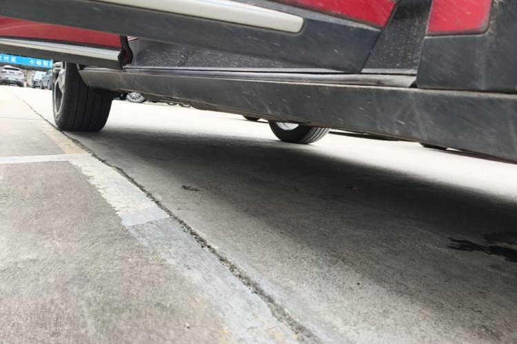 Used BYD Tang New Energy 2021 DM-i 112KM Prestige Model Right Side Sill