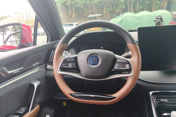 Used BYD Tang New Energy 2021 DM 2.0T Four-Wheel Drive High-Performance Luxury Model Steering Wheel