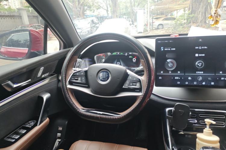Used BYD Tang New Energy 2021 DM 2.0T Four-Wheel Drive High-Performance Flagship Model Steering Wheel