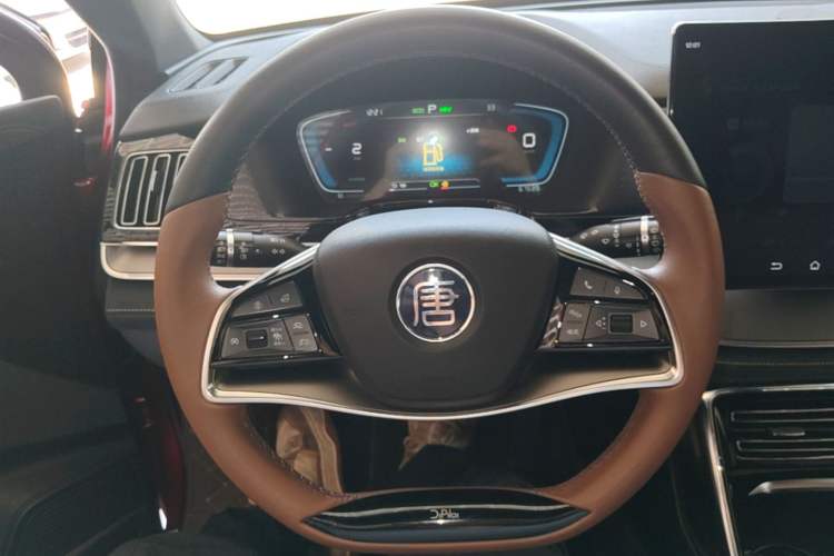 Used BYD Tang New Energy 2021 DM 2.0T Four-Wheel Drive Performance Edition Prestige Model Steering Wheel