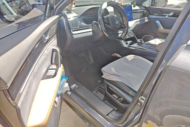 Used BYD Tang New Energy 2021 DM-i 112KM Prestige Model Driver Seat