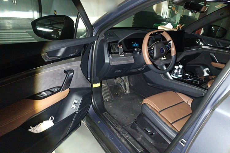 Used BYD Tang New Energy 2021 DM 2.0T Four-Wheel Drive Performance Edition Prestige Model Driver Seat