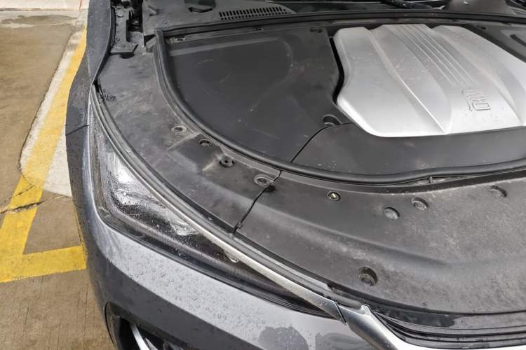 Used BYD Tang New Energy 2021 DM 2.0T Four-Wheel Drive High-Performance Flagship Model Engine Bay Right