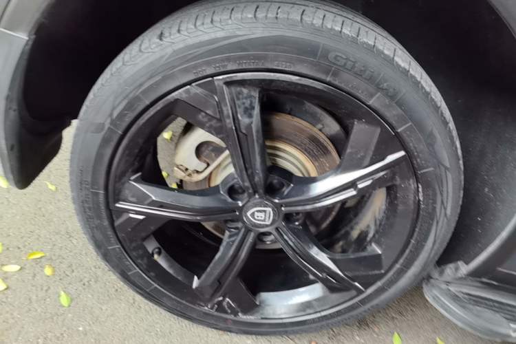 Used BYD Tang New Energy 2021 DM 2.0T Four-Wheel Drive Performance Edition Prestige Model Exterior 3