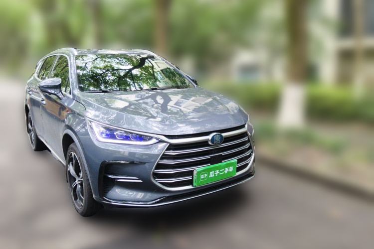 Used BYD Tang New Energy 2021 DM-i 112KM Prestige Model Front Right 45 Deg