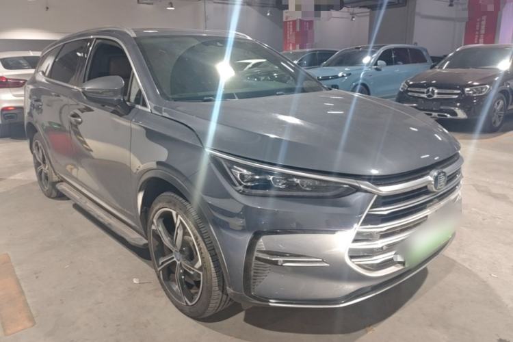 Used BYD Tang New Energy 2021 DM 2.0T Four-Wheel Drive Performance Edition Prestige Model Front Right 45 Deg