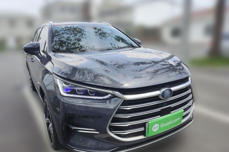 Used BYD Tang New Energy 2021 DM-i 112KM Prestige Model Front Right 45 Deg