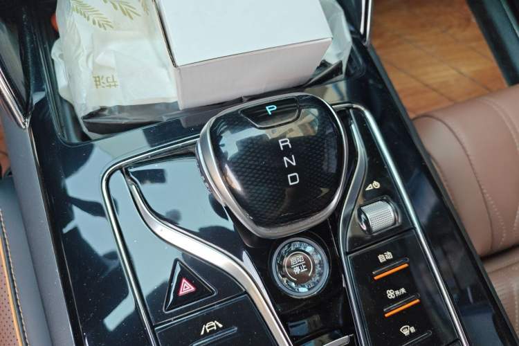 Used BYD Tang New Energy 2021 DM 2.0T Four-Wheel Drive High-Performance Flagship Model Gear Lever