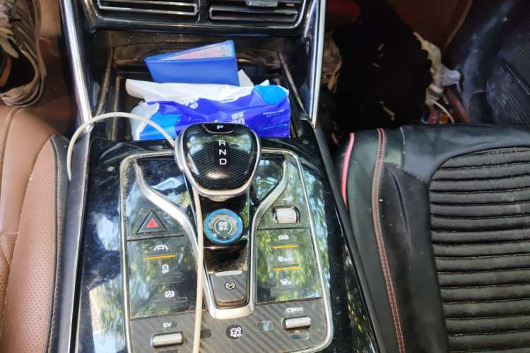 Used BYD Tang New Energy 2021 DM-i 112KM Prestige Model Gear Lever