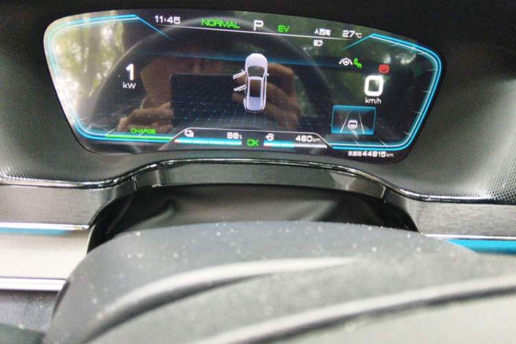 Used BYD Tang New Energy 2021 DM-i 112KM Prestige Model Odometer Close Up