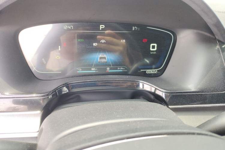 Used BYD Tang New Energy 2021 DM-i 112KM Prestige Model Odometer Close Up