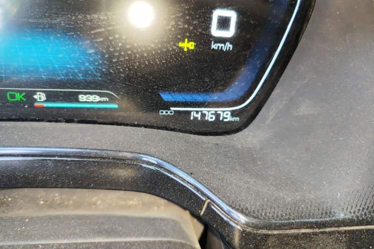 Used BYD Tang New Energy 2021 DM-i 112KM Prestige Model Odometer Close Up