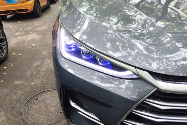 Used BYD Tang New Energy 2021 DM-i 112KM Prestige Model Right Front Headlight