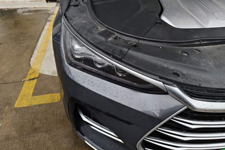 Used BYD Tang New Energy 2021 DM 2.0T Four-Wheel Drive High-Performance Flagship Model Right Front Headlight