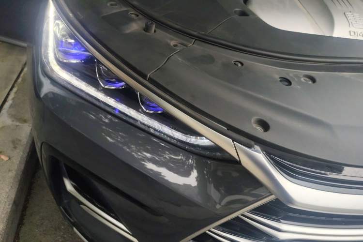 Used BYD Tang New Energy 2021 DM-i 112KM Prestige Model Right Front Headlight