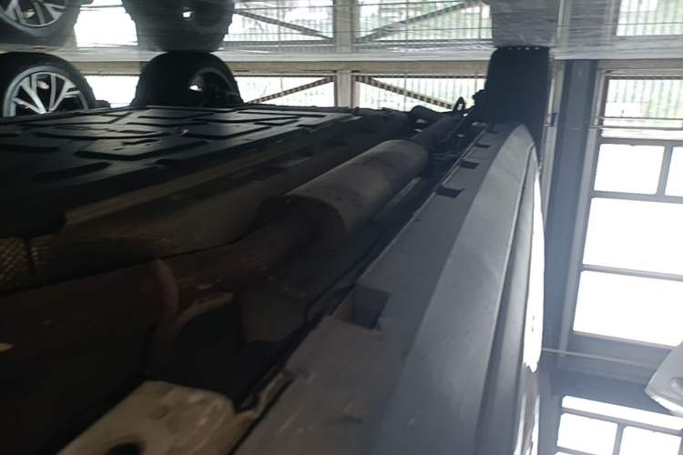 Used BYD Tang New Energy 2021 DM-i 112KM Prestige Model Right Side Sill