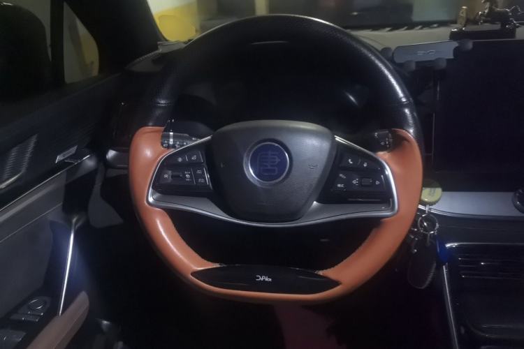 Used BYD Tang New Energy 2021 DM-i 112KM Prestige Model Steering Wheel