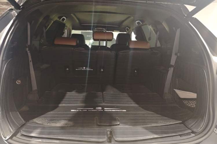 Used BYD Tang New Energy 2021 DM 2.0T Four-Wheel Drive Performance Edition Prestige Model Trunk