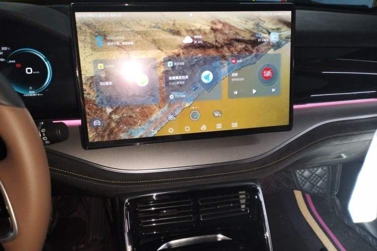 Used BYD Tang New Energy 2021 DM-i 112KM Prestige Model Audio And AC Panel