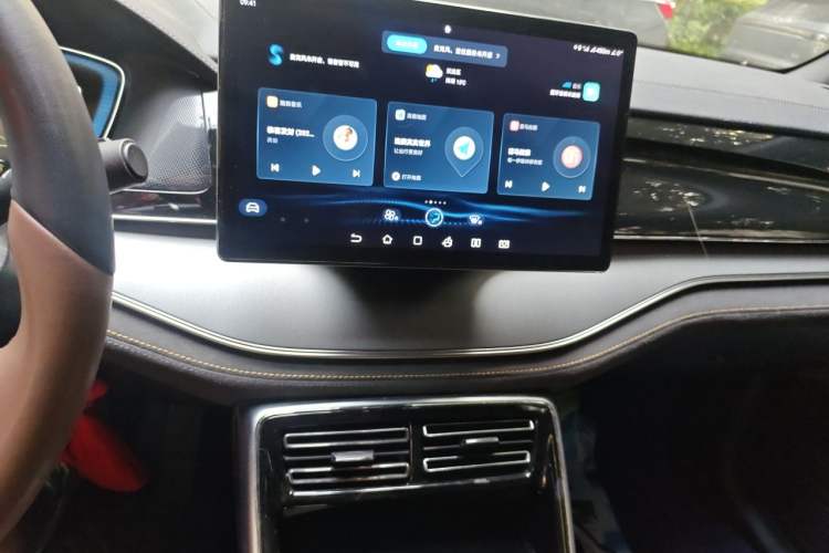 Used BYD Tang New Energy 2021 DM-i 112KM Prestige Model Audio And AC Panel