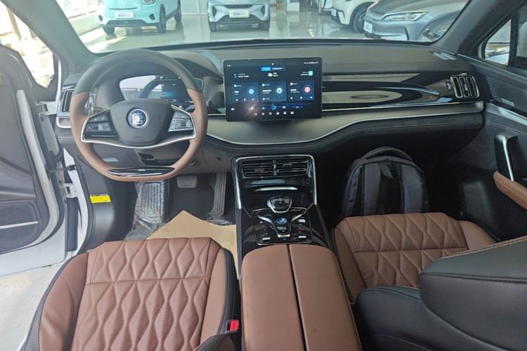 Used BYD Tang New Energy 2021 DM-i 112KM Prestige Model Center Console
