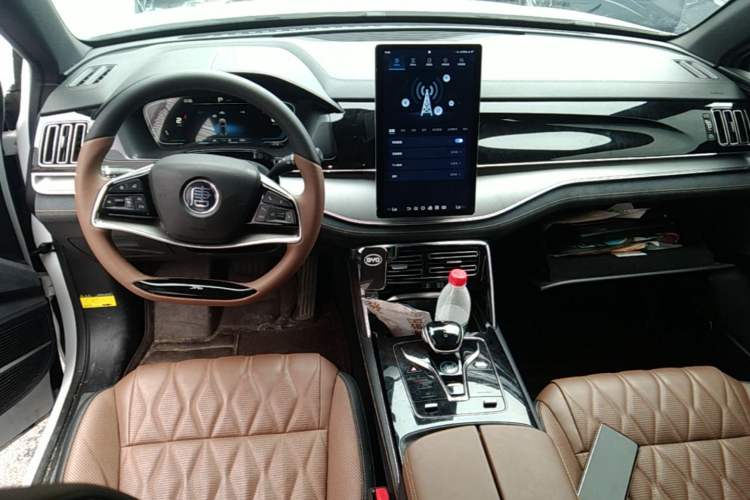 Used BYD Tang New Energy 2021 DM-i 112KM Prestige Model Center Console