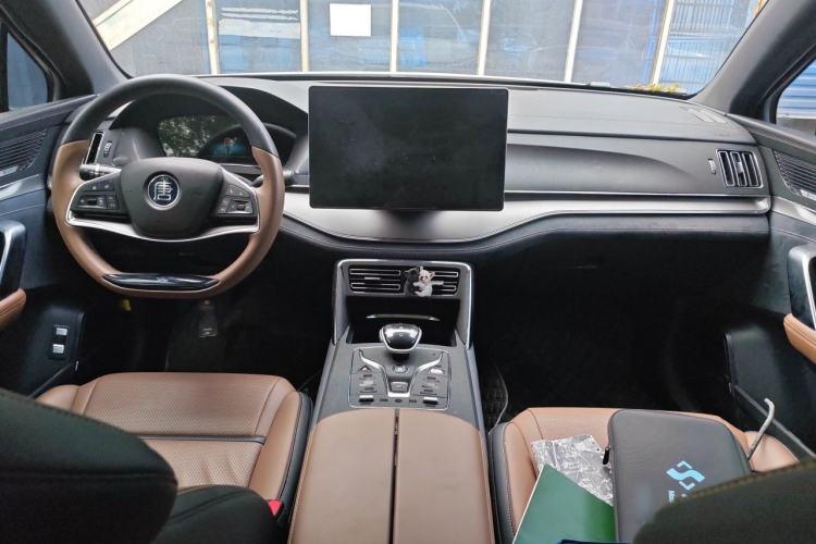 Used BYD Tang New Energy 2021 DM 2.0T Four-Wheel Drive Performance Edition Prestige Model Center Console