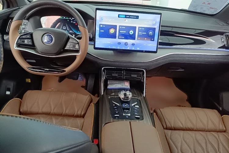 Used BYD Tang New Energy 2021 DM-i 112KM Prestige Model Center Console
