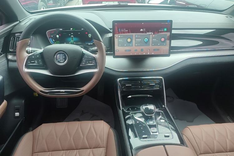 Used BYD Tang New Energy 2021 DM-i 112KM Prestige Model Center Console