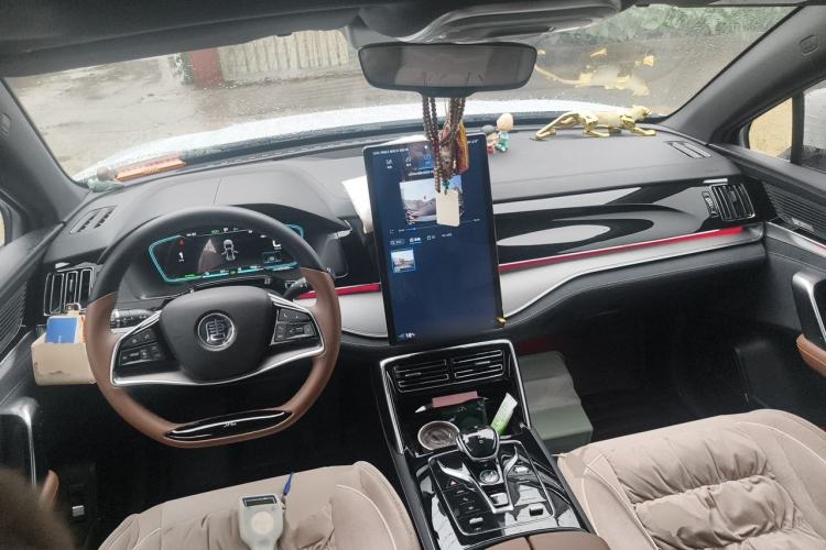 Used BYD Tang New Energy 2021 DM-i 112KM Prestige Model Center Console