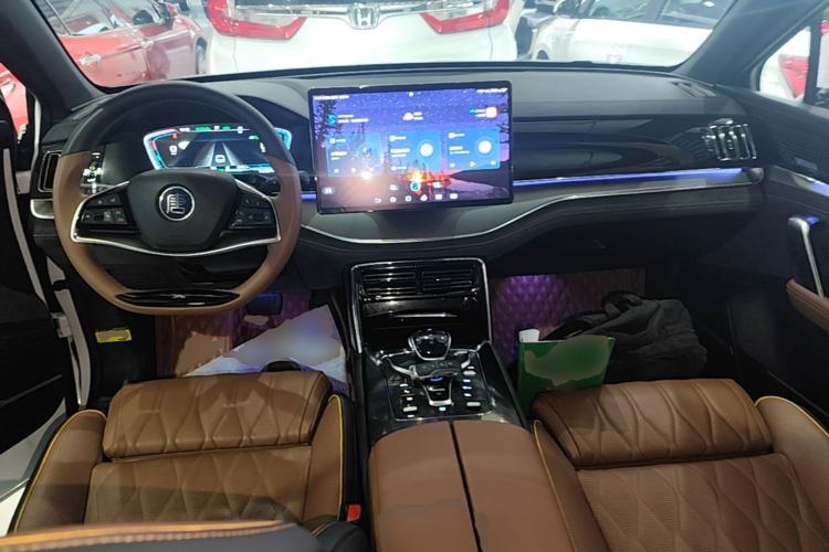 Used BYD Tang New Energy 2021 DM-i 112KM Prestige Model Center Console